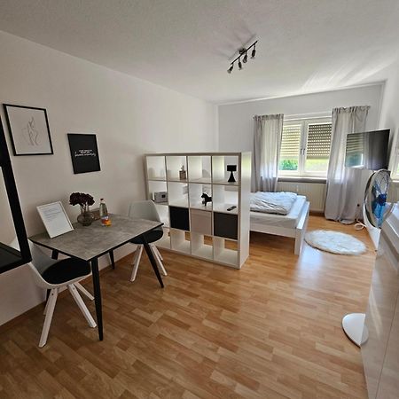 Charmante 1 Zimmerwohnung Mit Stellplatz Вюрцбург Экстерьер фото